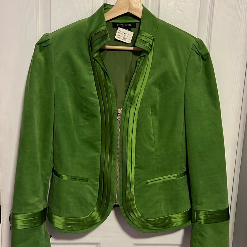 Green velvet blazer vintage